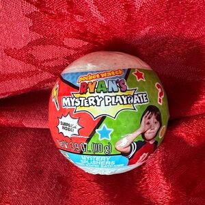 ☀️ 3/$10 Ryan’s Mystery Berry Scented Bath Bomb Splashers ( see description)